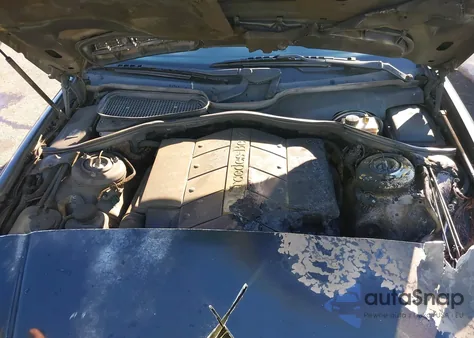 2000 Mercedes-Benz S 500 из США, поврежденный, VIN WDBNG75J1YA058277